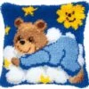 Vervaco PN-0014186 Knüpfkissen Blaues Bärchen Auf Wolke -Berühmter Spielzeug Geschäft pn 0014186 1