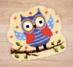 Vervaco PN-0145671 Knüpfformteppich Lustige Eule Auf Zweig